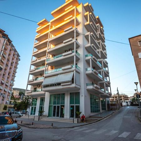 Mamma'S Apartments Sarandë Esterno foto