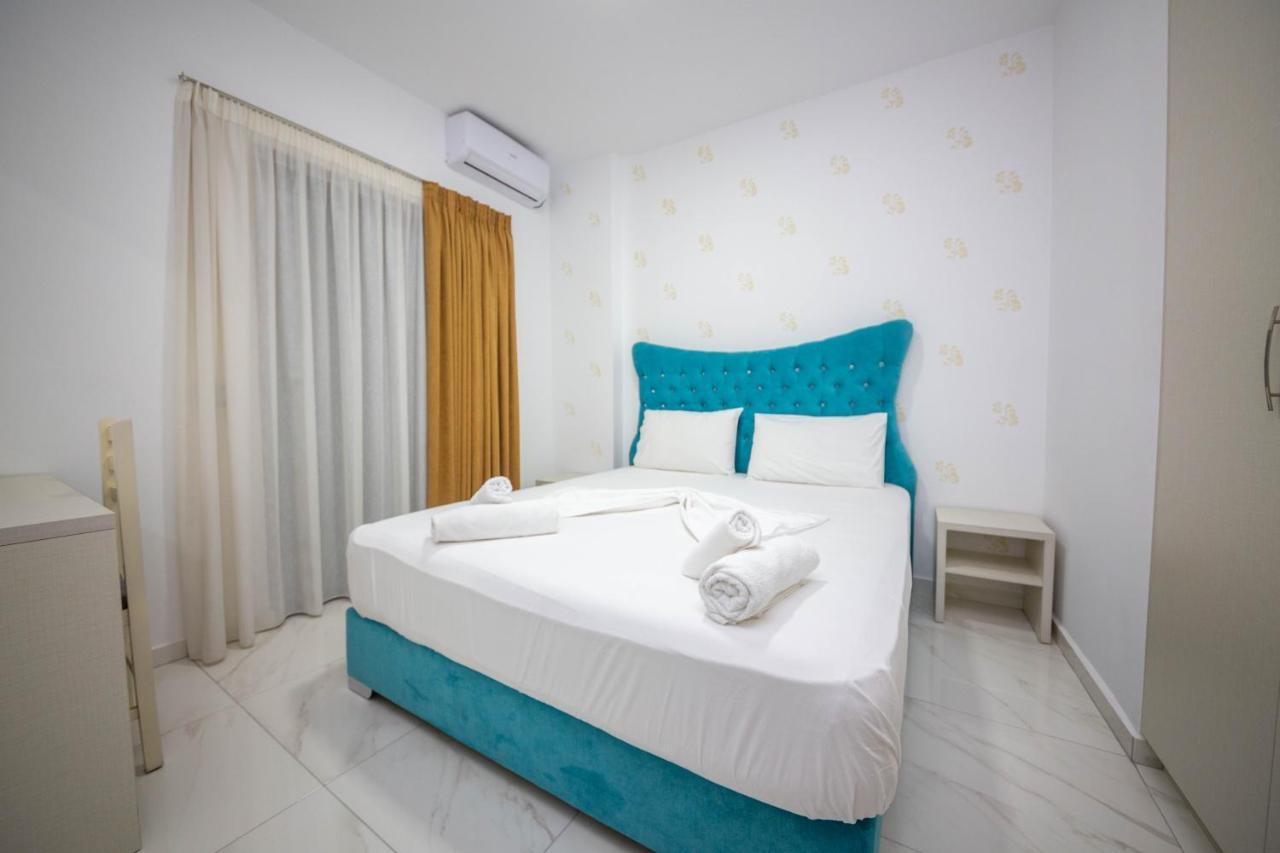 Mamma'S Apartments Sarandë Esterno foto