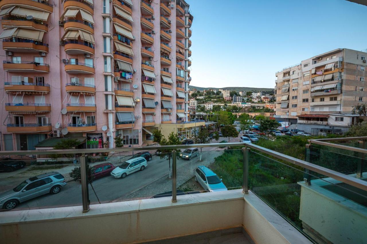 Mamma'S Apartments Sarandë Esterno foto