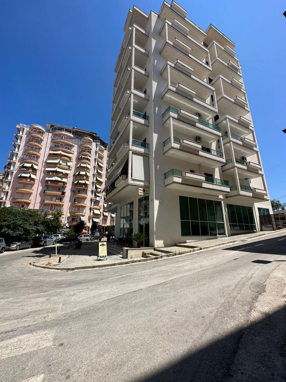 Mamma'S Apartments Sarandë Esterno foto